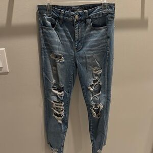 American Eagle Distressed Blue Jeans